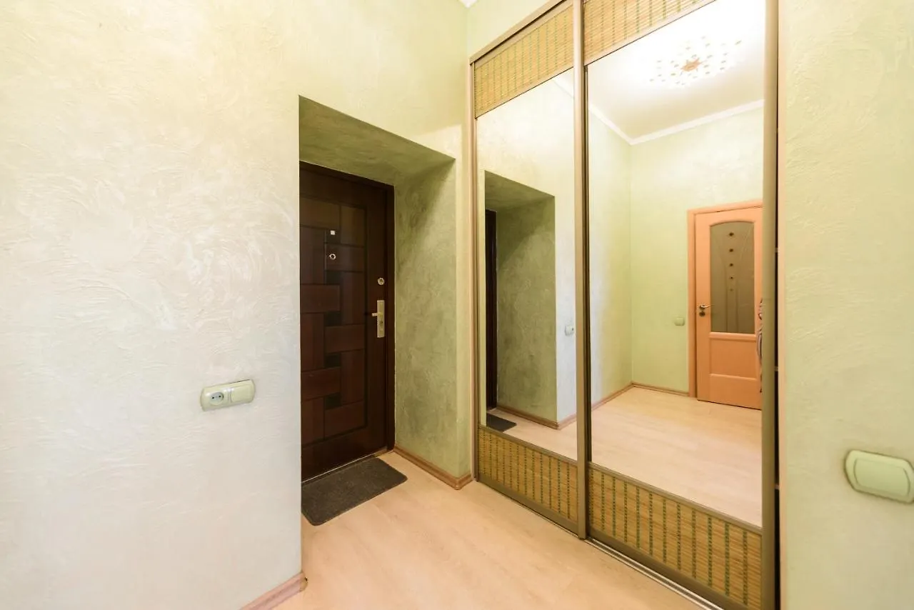 911 Apartments Center キエフ
